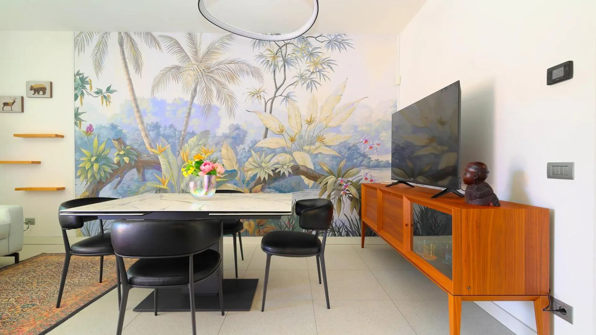 Casa vacanze Luxury Apartment Con Terrazza, Palestra, Cowork & Box Privato Milano